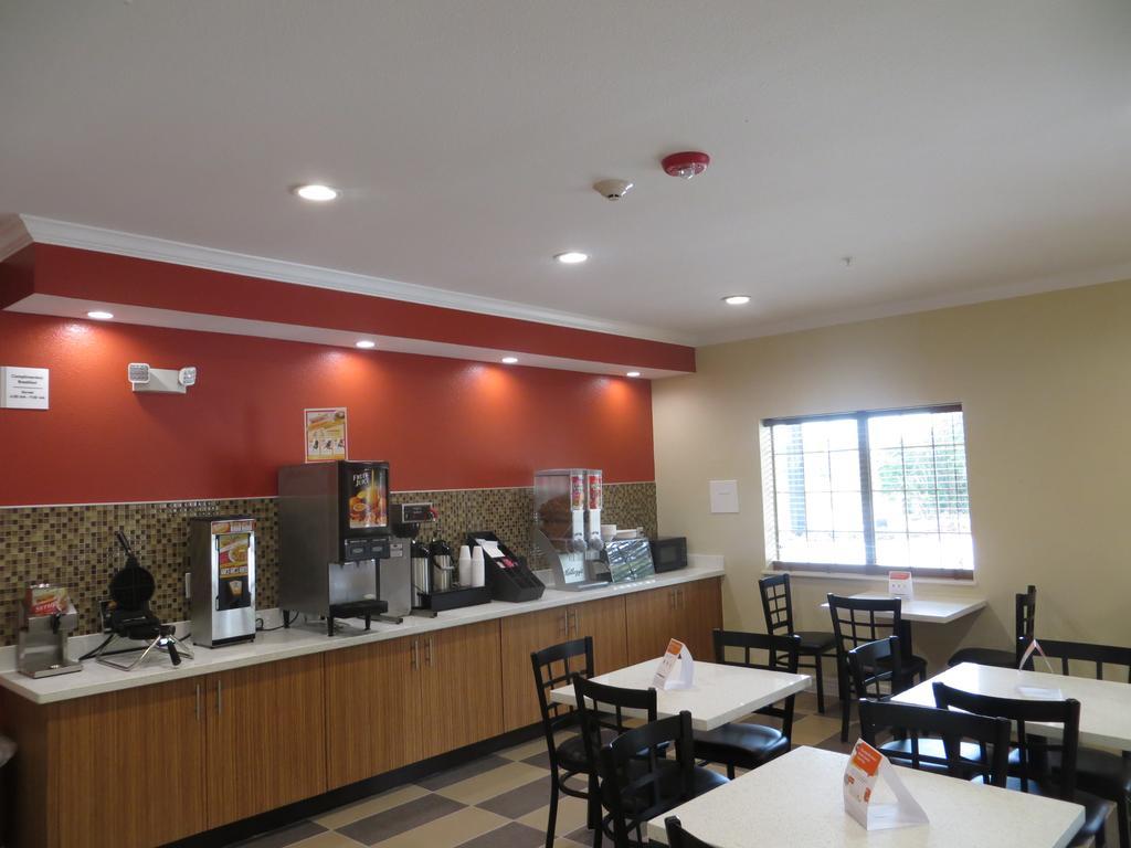 Econo Lodge Inn & Suites Houston Nw-Cy-Fair Jersey Village Zewnętrze zdjęcie