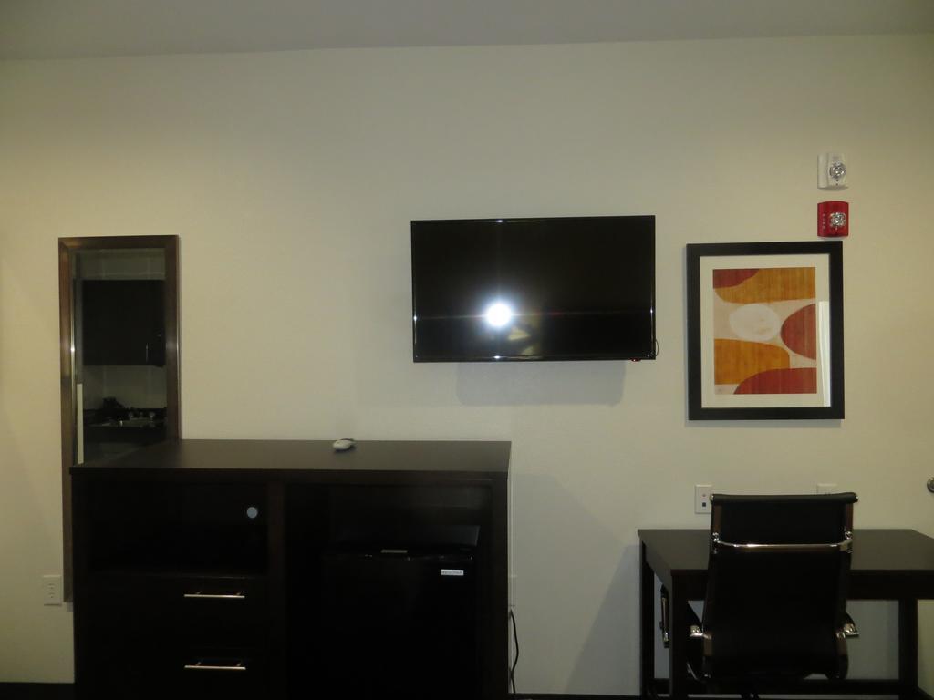 Econo Lodge Inn & Suites Houston Nw-Cy-Fair Jersey Village Zewnętrze zdjęcie