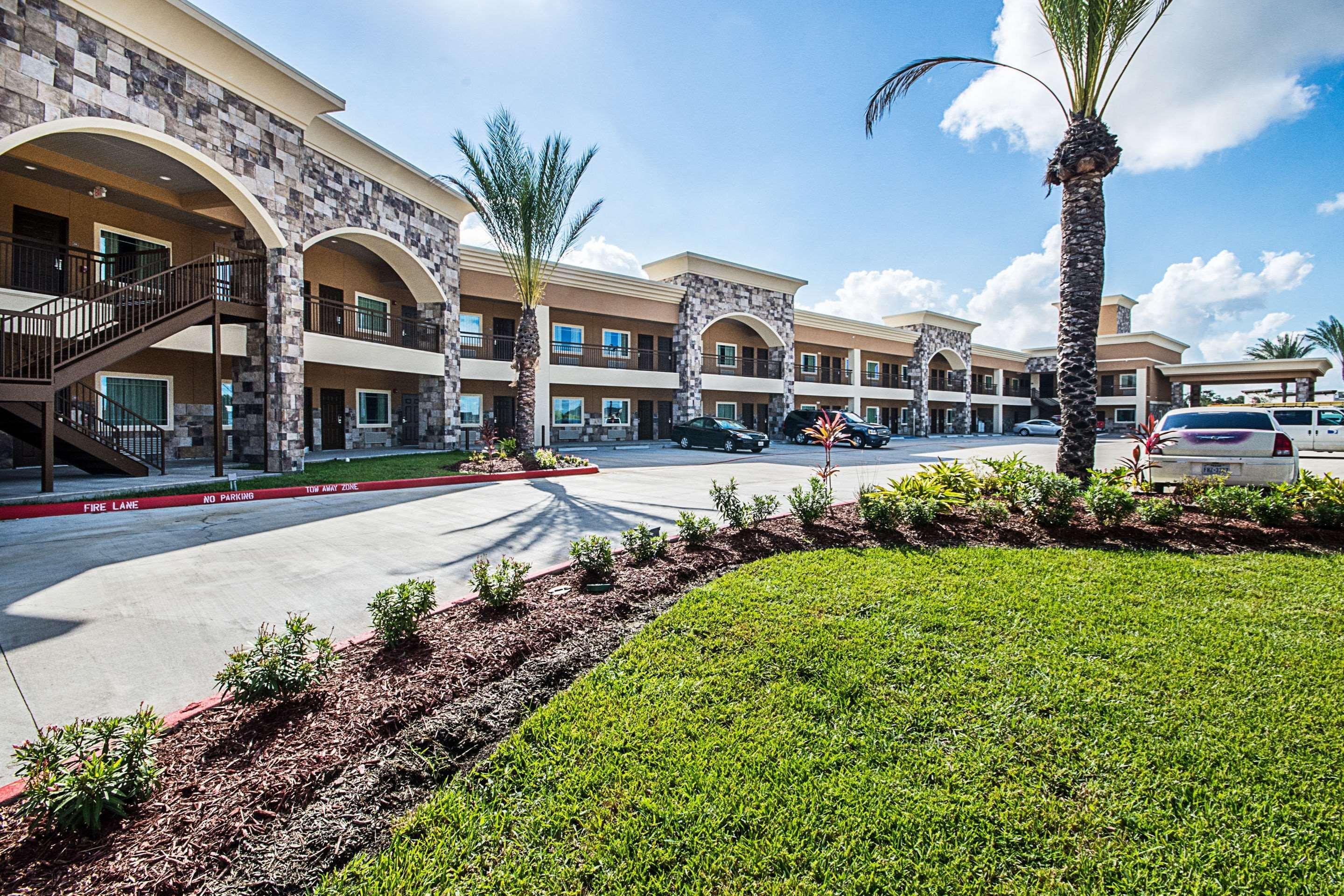 Econo Lodge Inn & Suites Houston Nw-Cy-Fair Jersey Village Zewnętrze zdjęcie