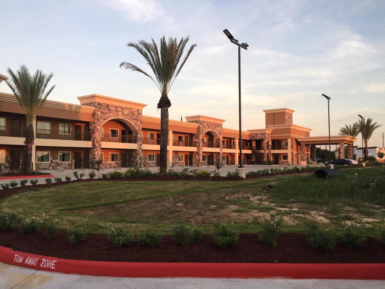 Econo Lodge Inn & Suites Houston Nw-Cy-Fair Jersey Village Zewnętrze zdjęcie