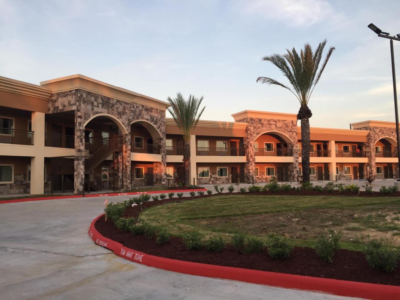 Econo Lodge Inn & Suites Houston Nw-Cy-Fair Jersey Village Zewnętrze zdjęcie